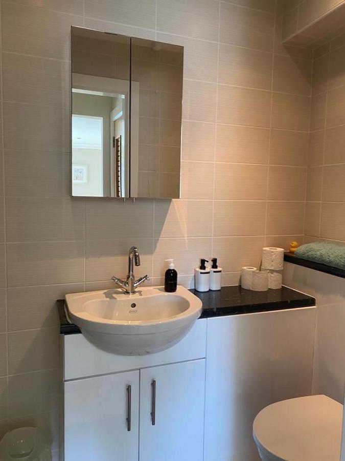 Cosy 3 Bedroom Apartment In Central Portrush With Sea Views מראה חיצוני תמונה