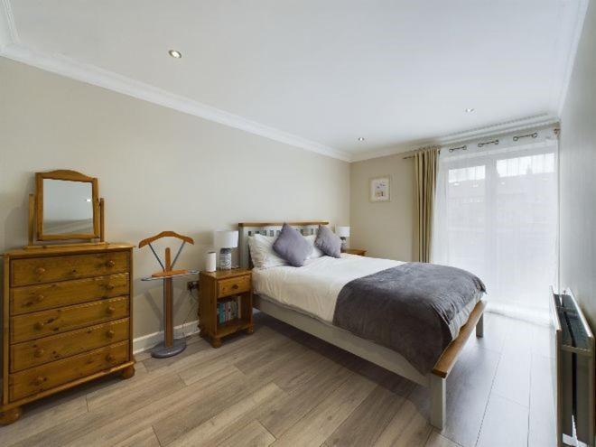 Cosy 3 Bedroom Apartment In Central Portrush With Sea Views מראה חיצוני תמונה